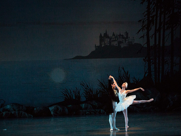 20151025_MCB_Swan_Lake_2Cast_Arsht_IMG_7784