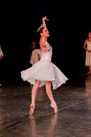 7025_DG_BALLET_IMPERIAL_Balanchine_Tchaikovsky_Miami_City_Ballet_FL_AL1B9127