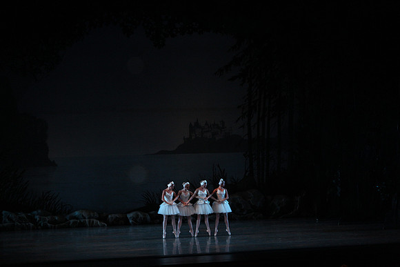 20151025_MCB_Swan_Lake_2Cast_Arsht_IMG_0035