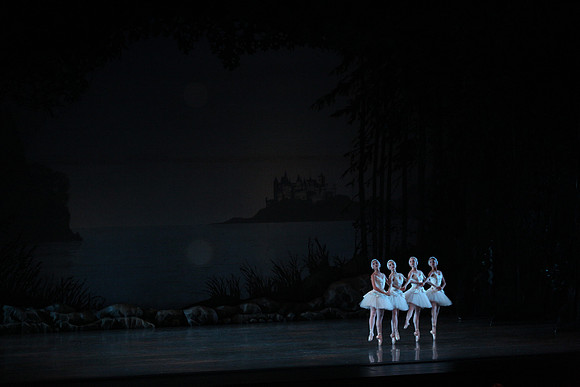 20151025_MCB_Swan_Lake_2Cast_Arsht_IMG_0071