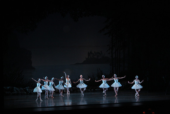 20151025_MCB_Swan_Lake_2Cast_Arsht_IMG_0104