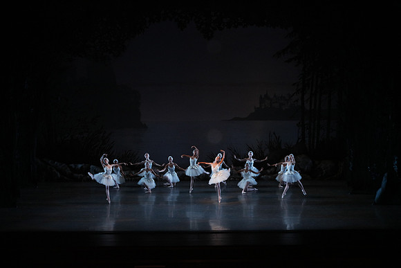 20151022_MCB_Swan_Lake_DR_Arsht__75A8173