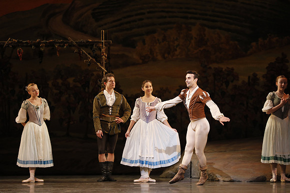 20161020_MCB_Giselle_2Cast_Act1_no Makeup_DRDA_Arsht_73A0018