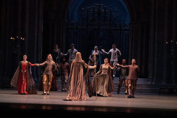 Swan_Lake_Act 3_DR 1 Cast5582