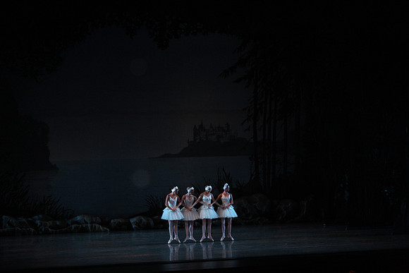 20151025_MCB_Swan_Lake_2Cast_Arsht_IMG_0036