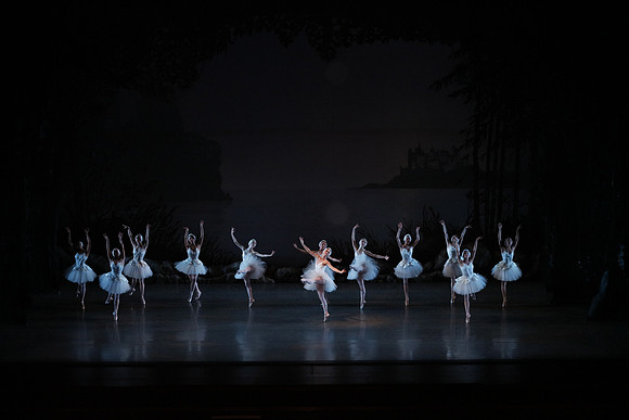20151022_MCB_Swan_Lake_DR_Arsht__75A8160
