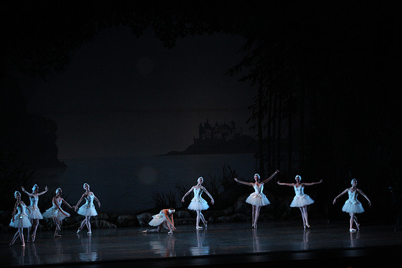 20151025_MCB_Swan_Lake_2Cast_Arsht_IMG_0140
