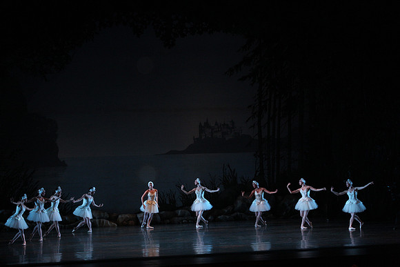 20151025_MCB_Swan_Lake_2Cast_Arsht_IMG_0120