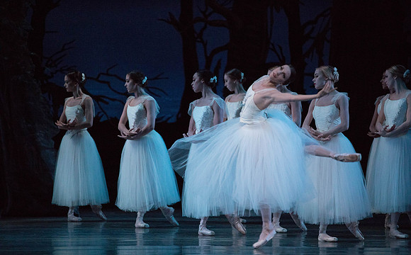 20161021_MCB_Giselle_Cast1_Act2__73A6427