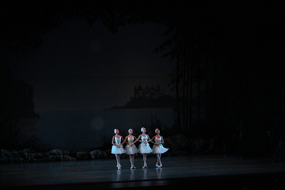 20151025_MCB_Swan_Lake_2Cast_Arsht_IMG_0015