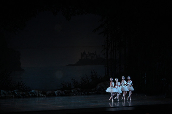 20151025_MCB_Swan_Lake_2Cast_Arsht_IMG_0072