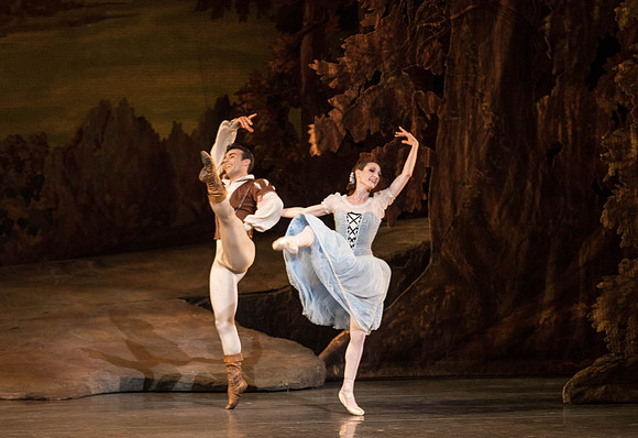 20161022_MCB_Giselle_Act1_2Cast_Tricia_Arsht_Arsht_73A6335