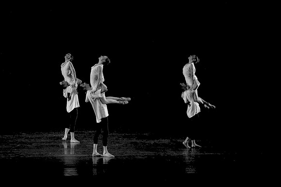 7065A_DG_Synphonic_Dance_Alexie_Ratmansky_MCB_FL_AL1B0874
