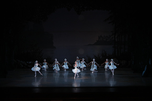 20151022_MCB_Swan_Lake_DR_Arsht__75A8175