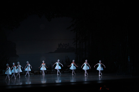 20151025_MCB_Swan_Lake_2Cast_Arsht_IMG_0096