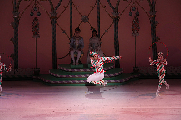 20141229_Nutcracker_WPB_Hoops_CG3P1382