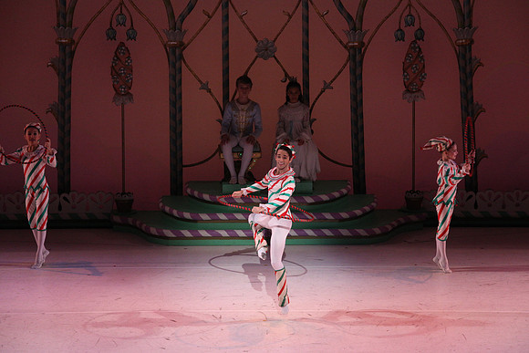 20141229_Nutcracker_WPB_Hoops_CG3P1389
