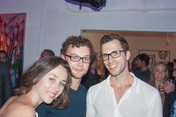 20120906_T1936x1288-56809
