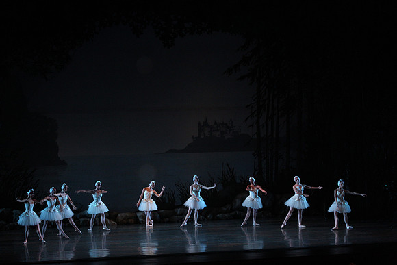 20151025_MCB_Swan_Lake_2Cast_Arsht_IMG_0119