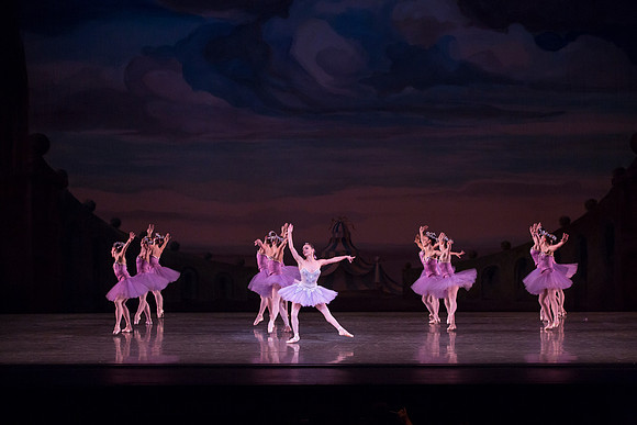 20150326_Raymonda_Variations_MCB_Kravitz_9C7C1630