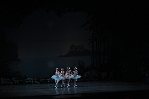 20151025_MCB_Swan_Lake_2Cast_Arsht_IMG_0079