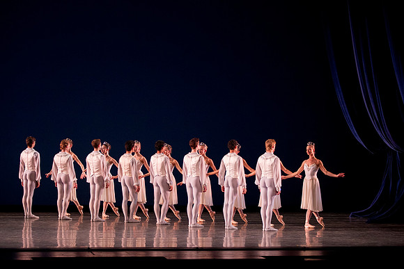 7025_DG_BALLET_IMPERIAL_Balanchine_Tchaikovsky_Miami_City_Ballet_FL_AL1B9389b