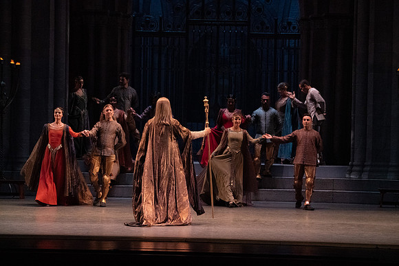 Swan_Lake_Act 3_DR 1 Cast5572