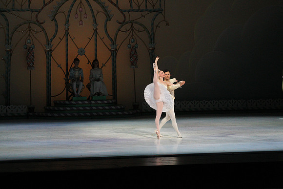 20141223_Nutcracker_ARTC_Pasdedeux_AL1B5684