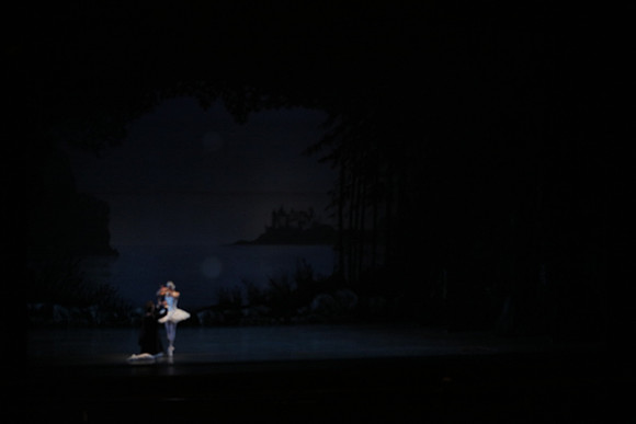 20151023_MCB_Swan_Lake_Prefomance_Arsht__75A2407