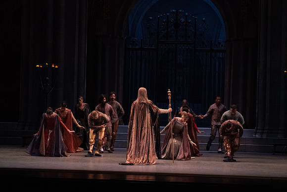 Swan_Lake_Act 3_DR 1 Cast5590