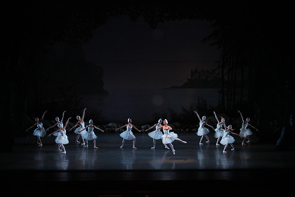 20151022_MCB_Swan_Lake_DR_Arsht__75A8140