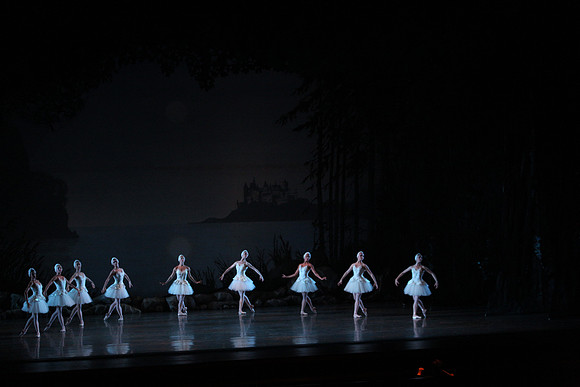 20151025_MCB_Swan_Lake_2Cast_Arsht_IMG_0095