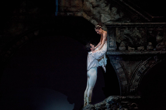 5029_DG_Miami_City_Ballet_Romeo_and_Juliet_Broward_center_2011_MG_5596