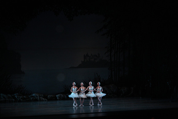 20151025_MCB_Swan_Lake_2Cast_Arsht_IMG_0007
