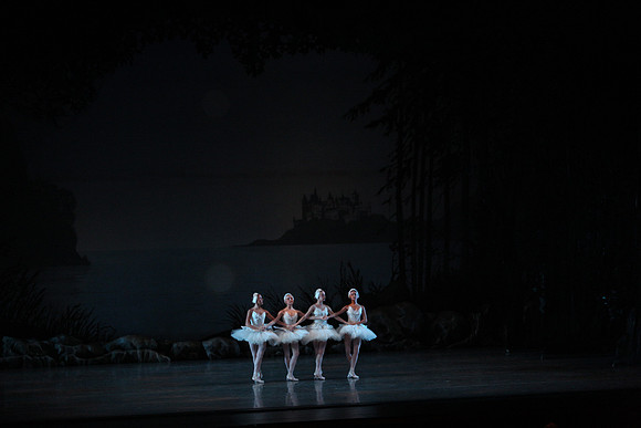 20151025_MCB_Swan_Lake_2Cast_Arsht_IMG_0013