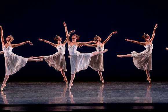 7025_DG_BALLET_IMPERIAL_Balanchine_Tchaikovsky_Miami_City_Ballet_FL_-200610_DG_Bass Harbor, Passagassawakeag_River_ME_MAINE_USA_2006_AL1B1133
