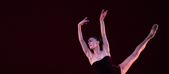 20151022_MCB_Vicera_WarmUp_Stage_Arsht_IMG_4233