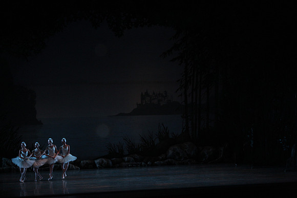 20151025_MCB_Swan_Lake_2Cast_Arsht_IMG_0084