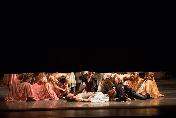 20161022_MCB_Giselle_Act1_2Cast_Tricia_Arsht_73A9468