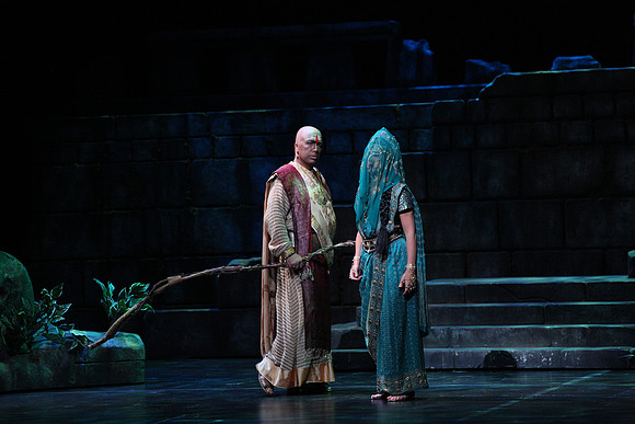20150226_The_Pearl_Fisher_Act_39C7C1698
