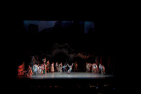 5029_DG_Miami_City_Ballet_Romeo_and_Juliet_Broward_center_2011IMG_1027
