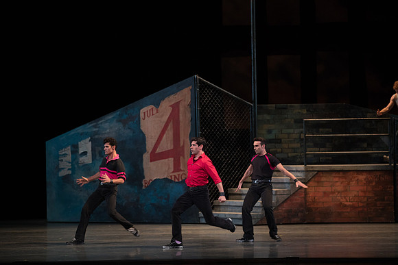 20180111_West_Side_Story_Suite_73A7205
