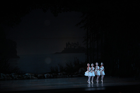20151025_MCB_Swan_Lake_2Cast_Arsht_IMG_0069