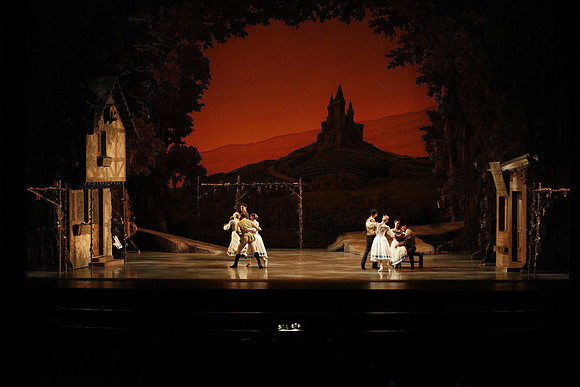 20161020_MCB_Giselle_Act1_2Cast_DR_No Makeup_Arsht_75A0020