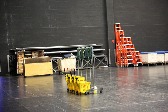 20150226_The_Pearl_Fisher_Backstage_Props_9C7C0329