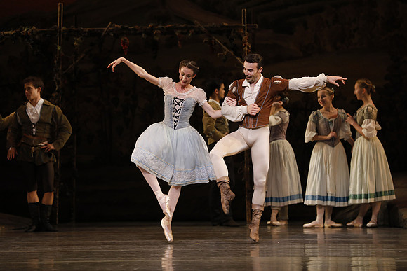 20161020_MCB_Giselle_2Cast_Act1_no Makeup_DRDA_Arsht_73A0049