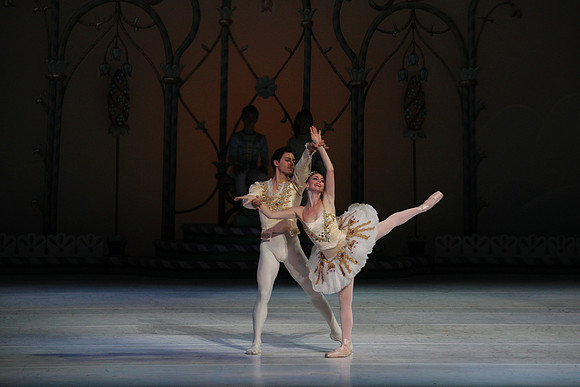 20141223_Nutcracker_ARTC_Pasdedeux_CG3P0904