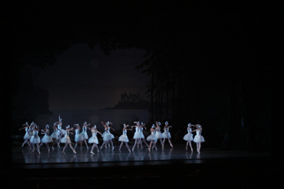 20151023_MCB_Swan_Lake_Prefomance_Arsht__75A2479