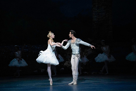 20240417_Swan_Lake_Act 4_2_Cast_DSC3021.ARW