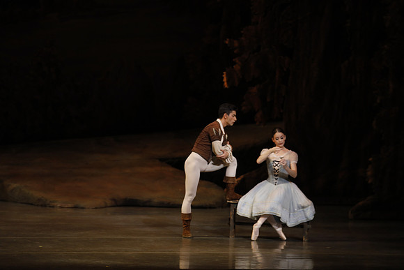 20161023_MCB_Giselle_Act1_3Cast_Jennifer_Laurent_Arsht__73A1652